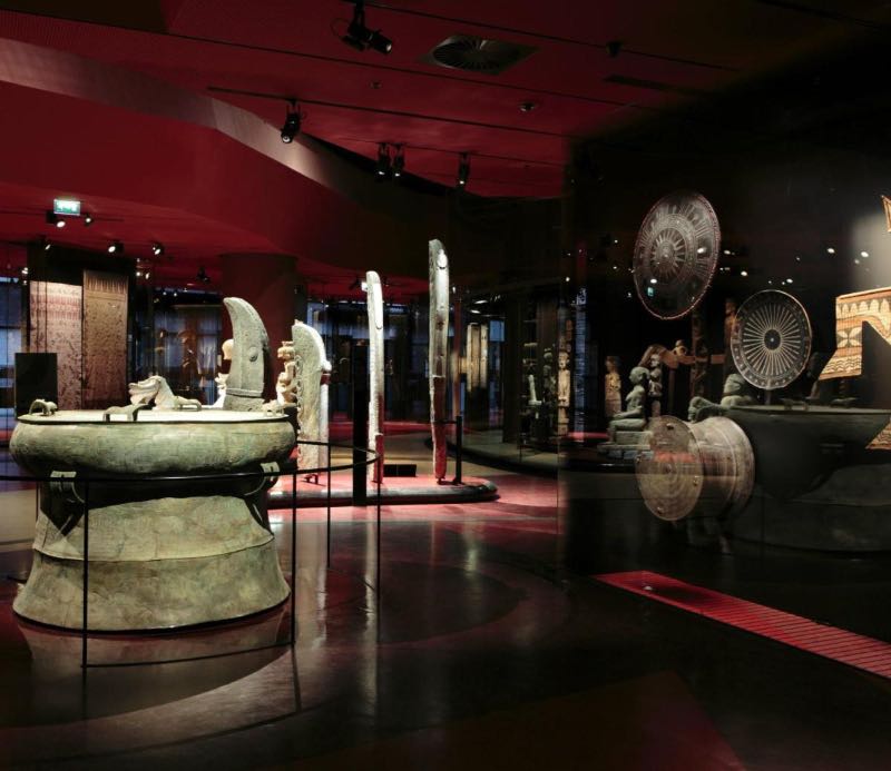 inside look of the art displays at Musée du quai Branly