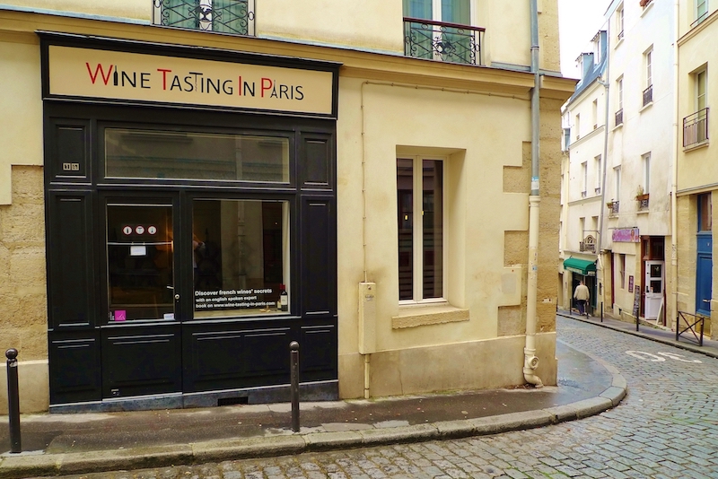 Outside view of wine tasting in Paris
