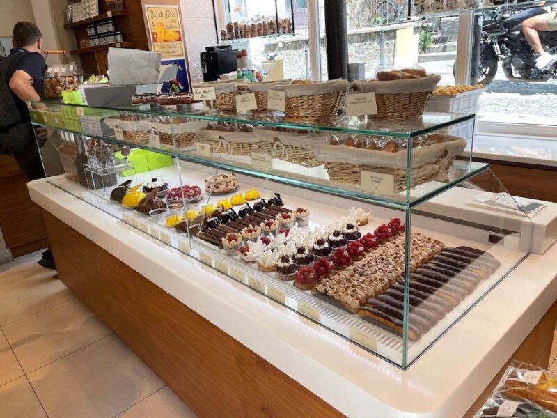 French sweets store