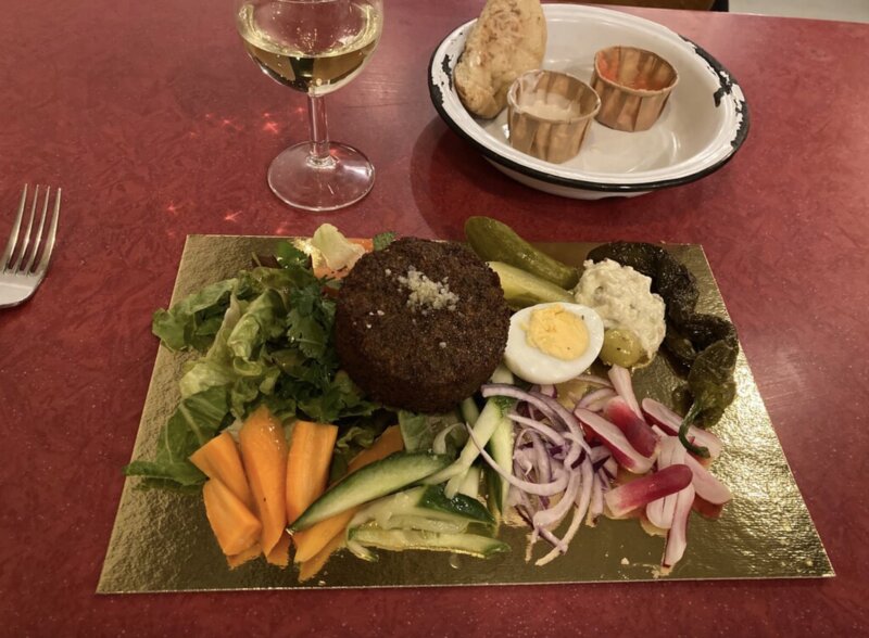 Falafel and a glass of wine in Miznon 