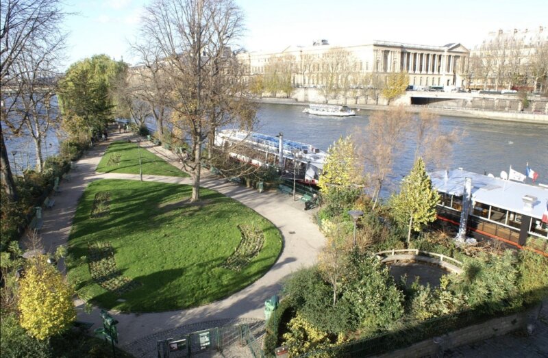 Aerialview of Place de galant vert in Paris