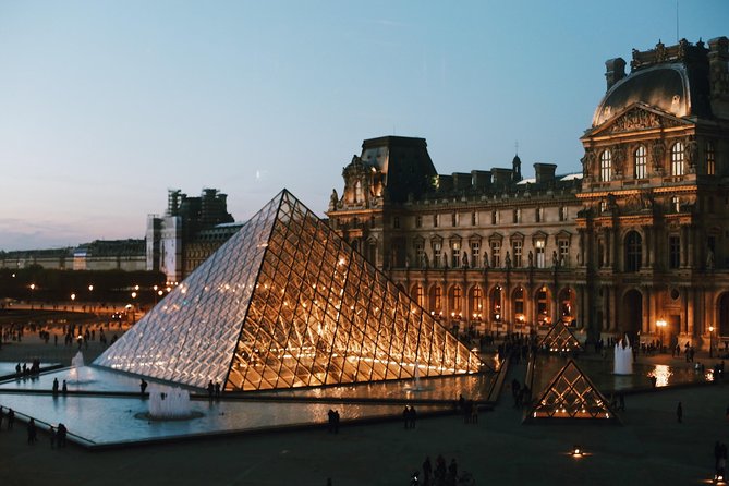 Side view of Louvre Museum