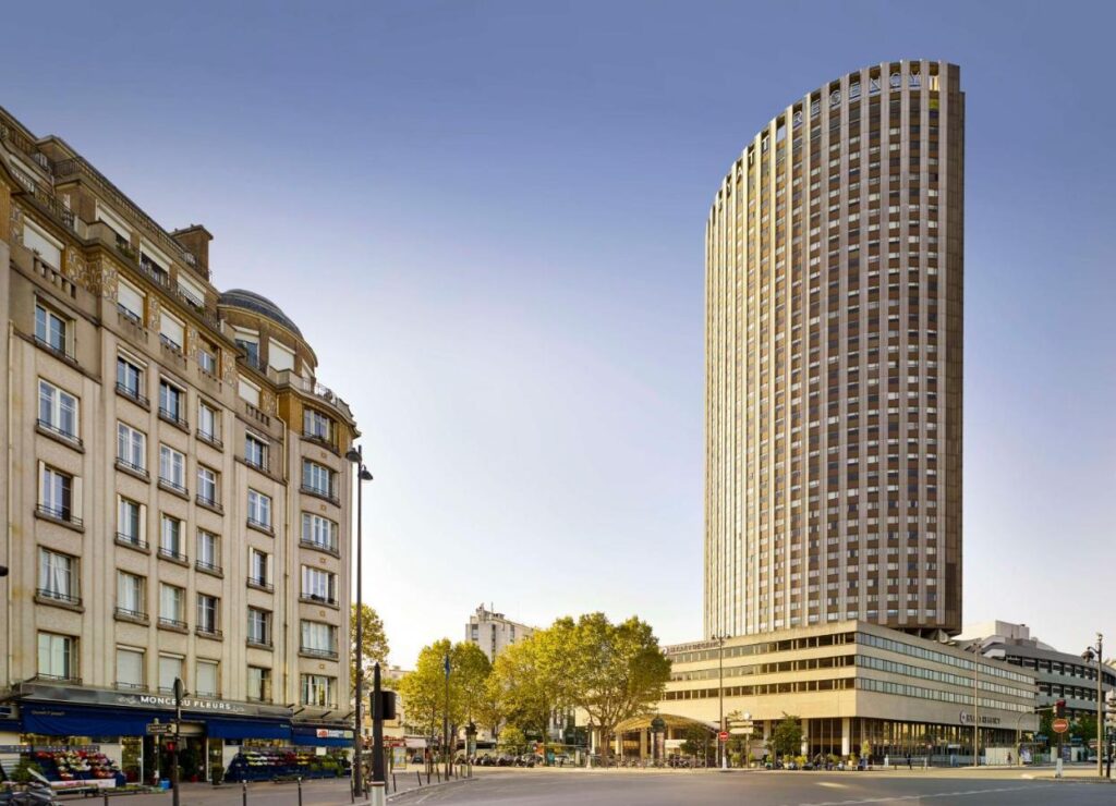 Hyatt Regency Paris Étoile building