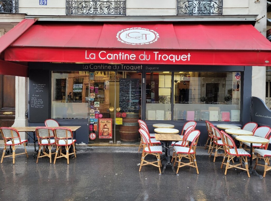 Front of La Cantine Du Troquet