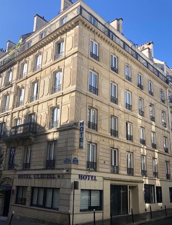 Hôtel Clauzel Paris features a classic facade