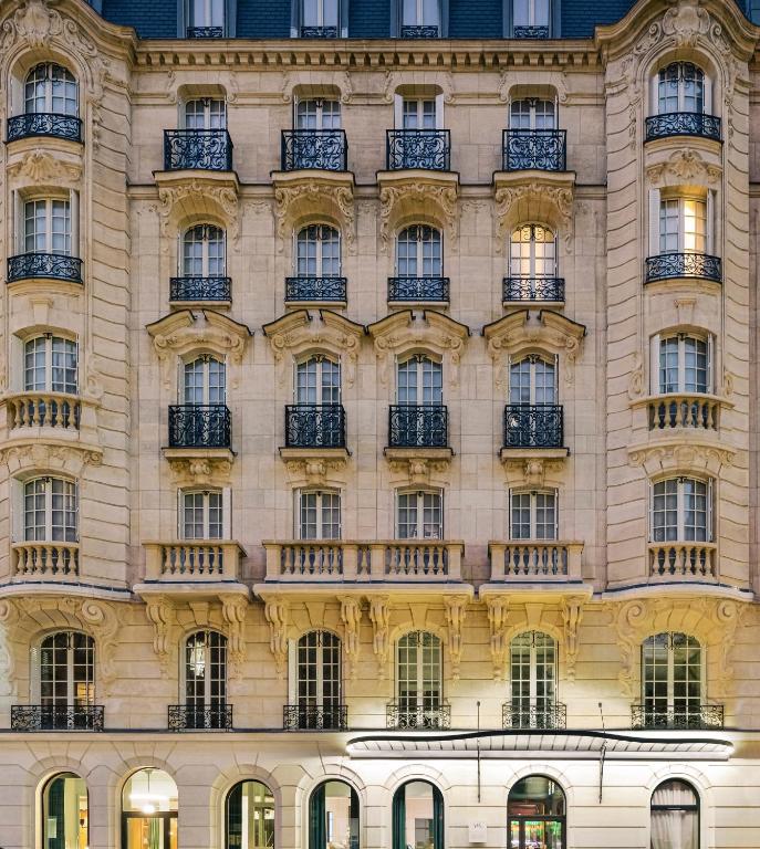 Mercure Paris Gare De Lyon Opera Bastille Reviews - Price, Location