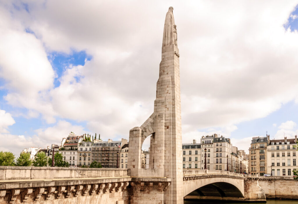 view of Pont de la Tournelle