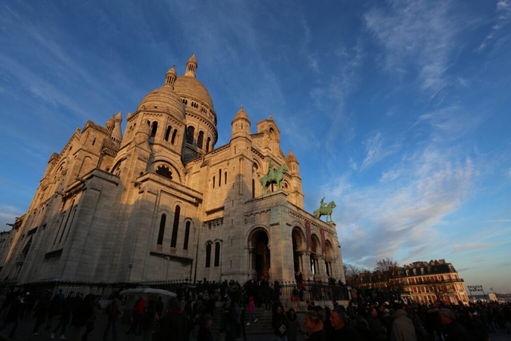 Sunset View of Basilique du Sacré-Cœur