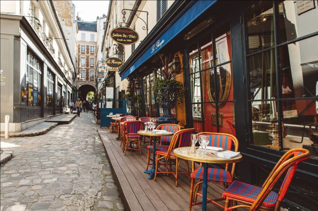 This historic restaurant in the heart of Paris is easily accessible via public transportation, making it a convenient dining spot for tourists and locals alike.