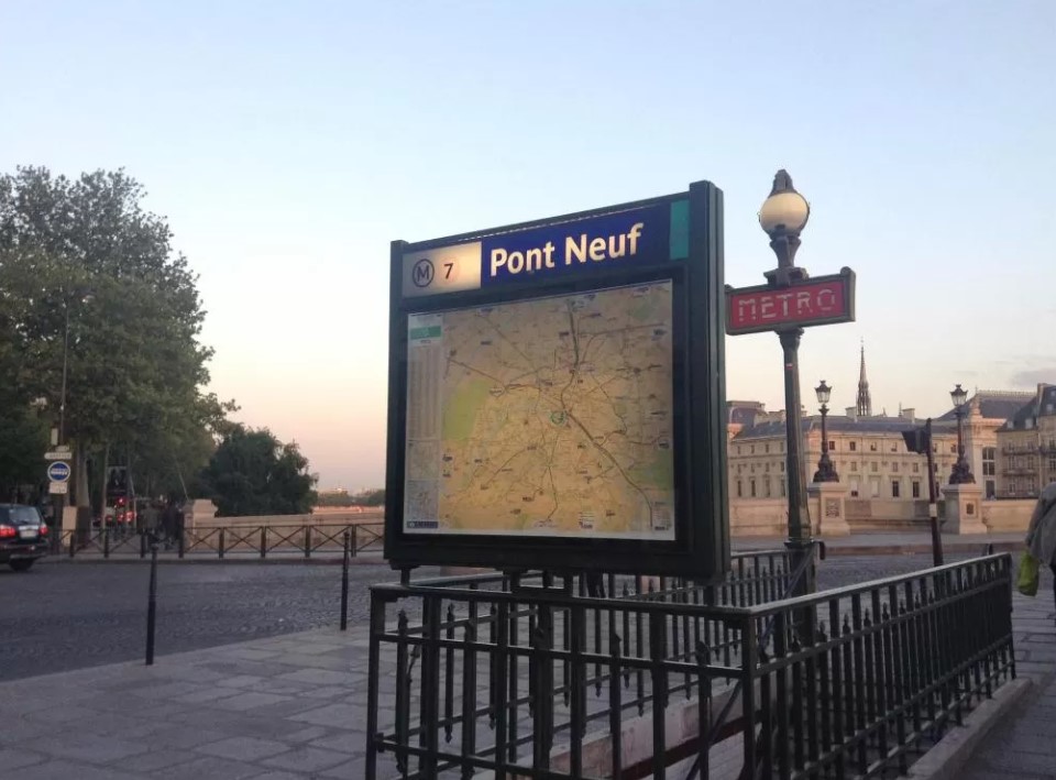 The hotel is well-situated for exploring the city's famous attractions, with Notre Dame Cathedral and the Louvre Museum within a 10-minute walk. Additionally, guests can easily access various metro stations nearby, making it a convenient base for any Paris adventure.