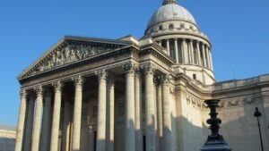 Latin Quarter : Roman ruins & Gothic churches walking audio tour Review