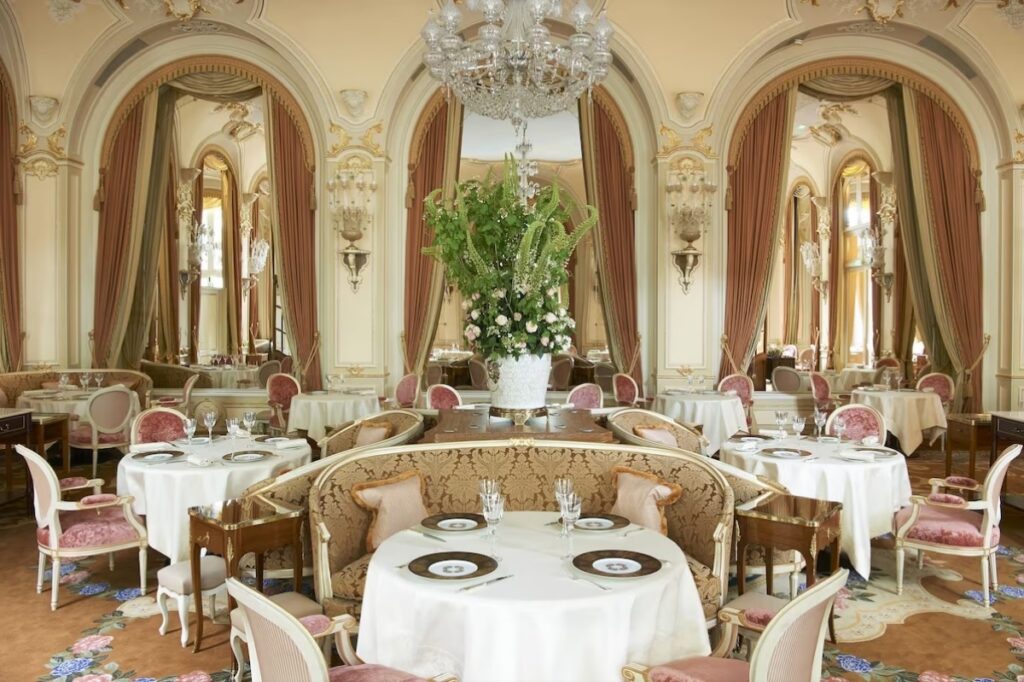 Ritz Paris Restaurant Interior