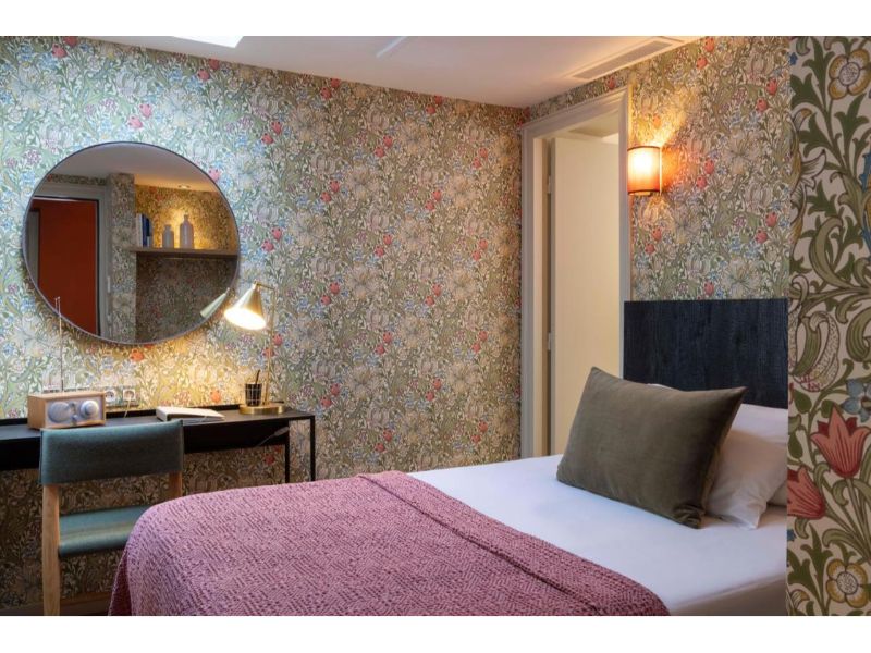 A single room at Le Petit Beaumarchais Hotel & Spa