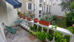 Hôtel de Nesle Review