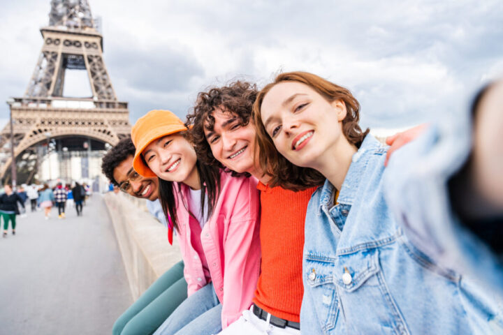 What to Wear in Paris: Essential Fashion Tips for Your Trip