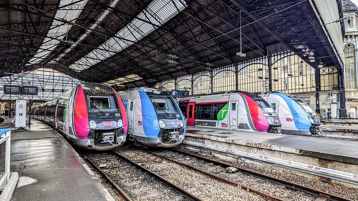 How to Get to Versailles from Paris: Ultimate Transportation Guide