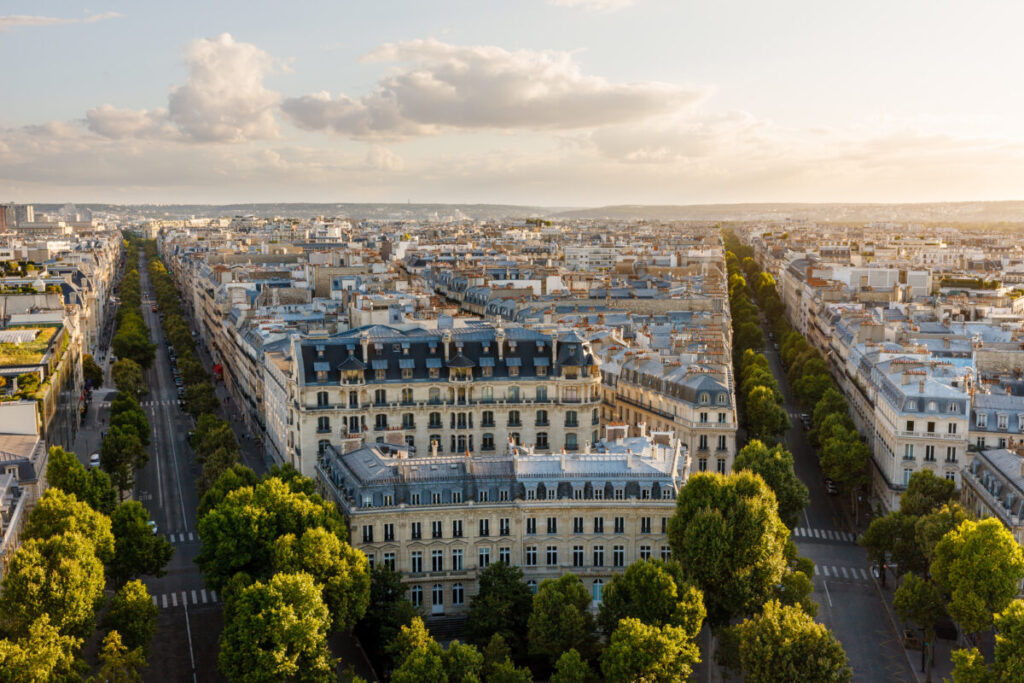 Paris, the capital of France, is divided into 20 administrative districts known as arrondissements. These spiral clockwise from the city center, starting with the 1st arrondissement at the heart of the city, moving outwards like a snail shell.