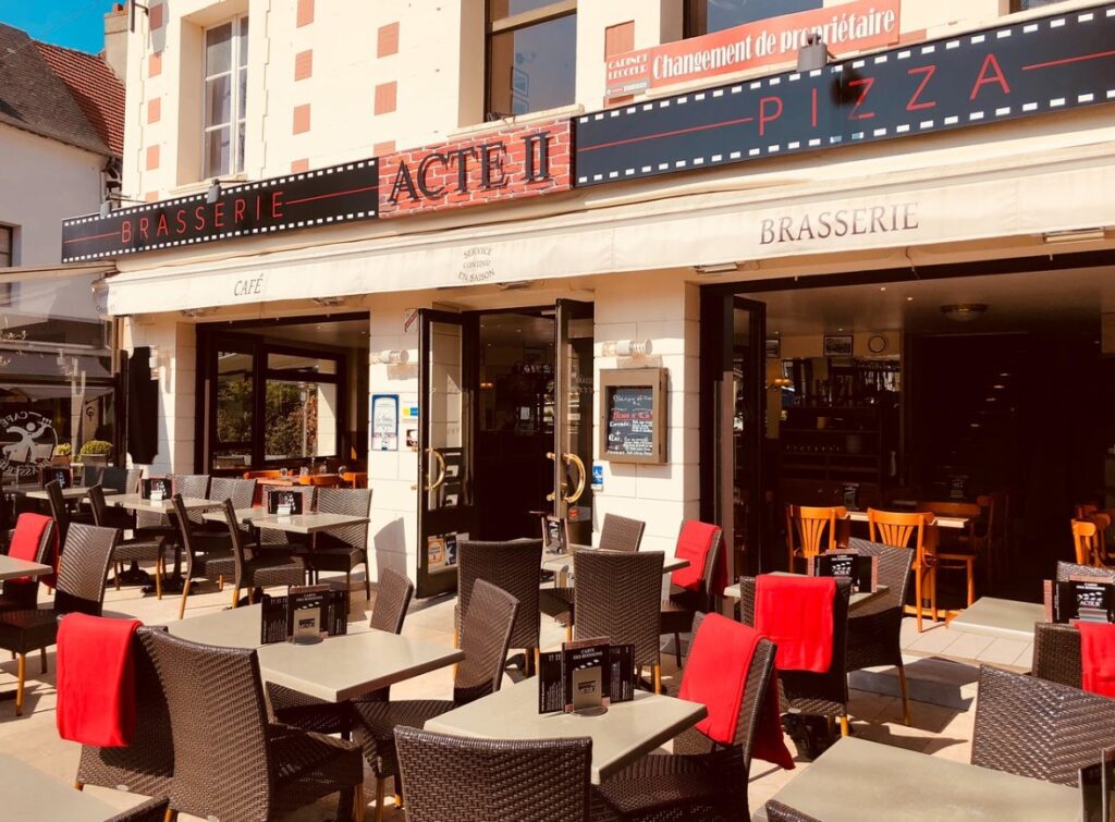Acte II Paris, a captivating hidden bar, invites patrons to discover its allure tucked away in the heart of the city.