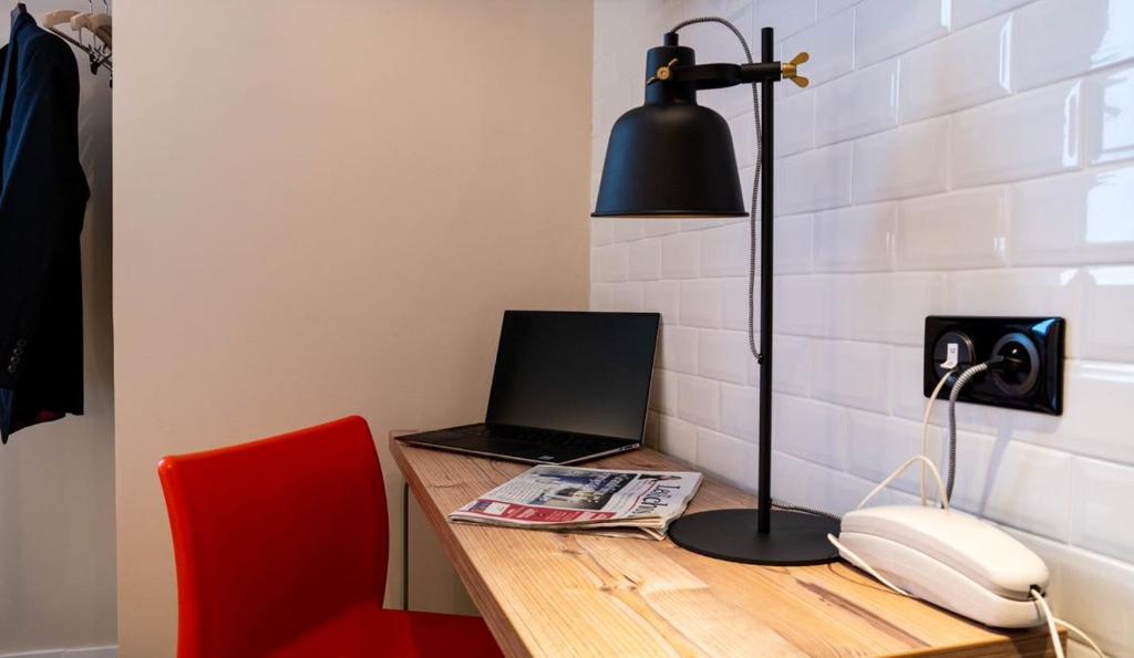 Greet Hotel Boulogne Billancourt in Paris stands out in price comparisons, offering excellent value for money.