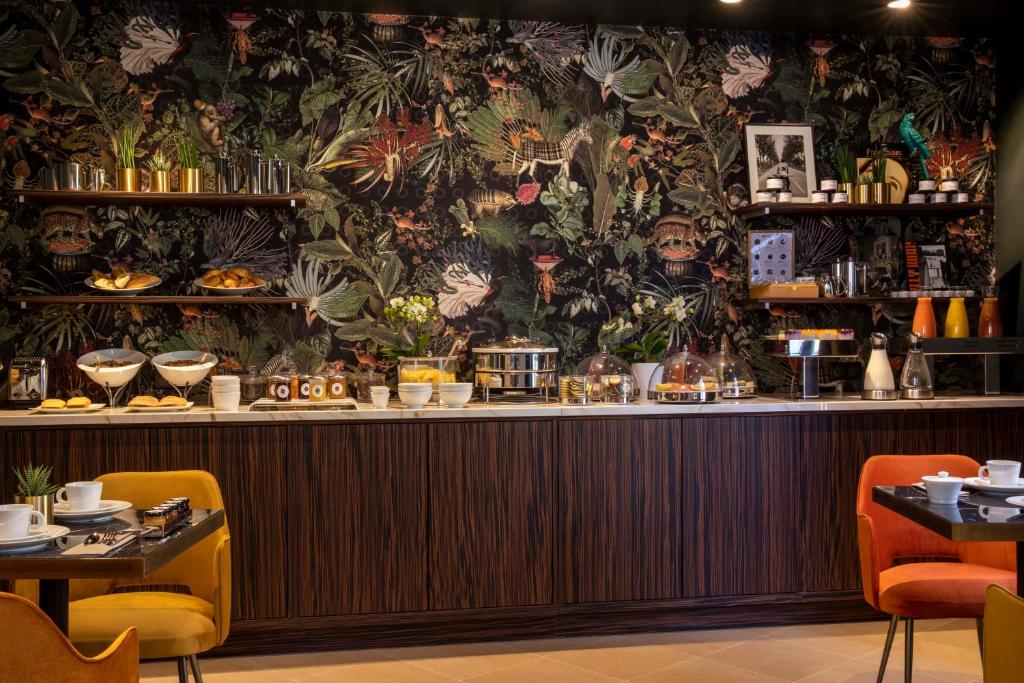 hôtel aiglon boulevard raspail paris 14