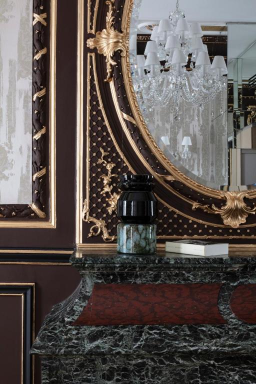 A visual representation of delighted guest reviews for Hotel Bowmann, Paris.