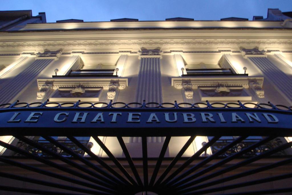 Hôtel Chateaubriand - Champs Élysées typically offers a premium experience, and while it may represent a higher price point, guests often find the value for money justified by its central location and classic elegance.