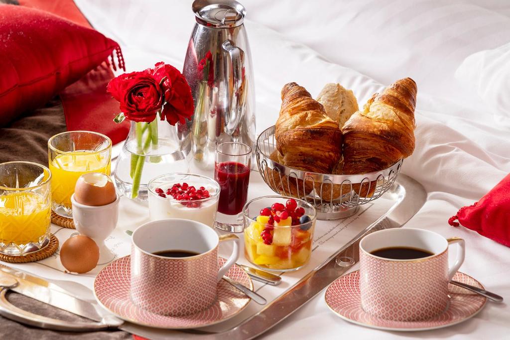 A comparison of prices for Hôtel de Seine - Paris 6 Saint Germain Des Prés may reveal that, while it might be positioned as a higher-end accommodation, the value for money is justified by its prime location, luxurious amenities, and impeccable service.