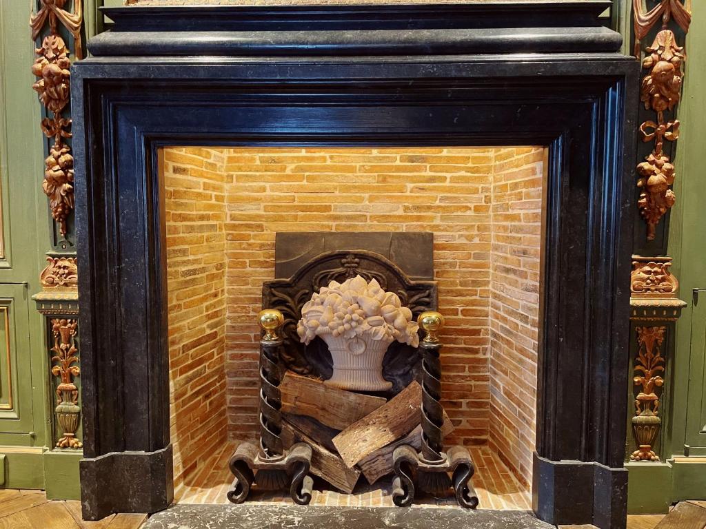 Explore the enchanting tales woven through Hôtel du Vieux Marais guest reviews, where visitors share anecdotes of personalized service, historic charm, and the allure of the Marais district.
