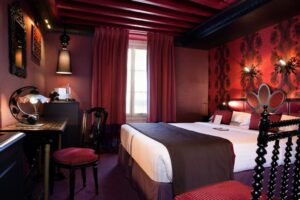 Hôtel Les Dames du Panthéon Review