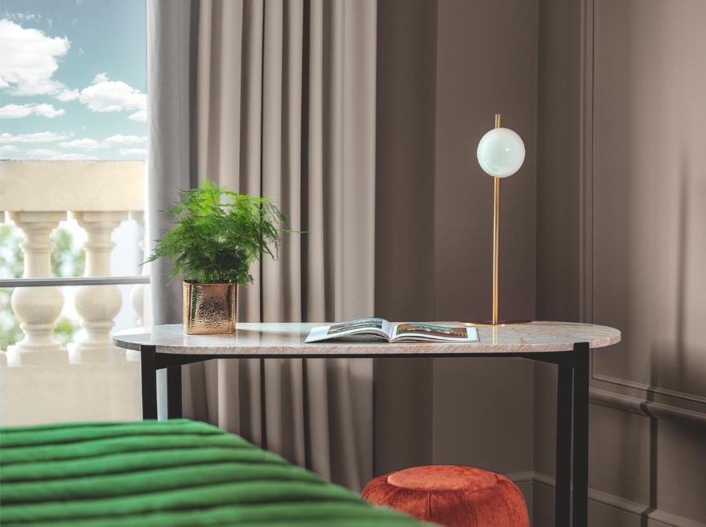 M Social Hotel Paris typically offers a contemporary and stylish experience, and while the pricing may vary, guests often find the value for money justified by its modern design, central location, and vibrant atmosphere.