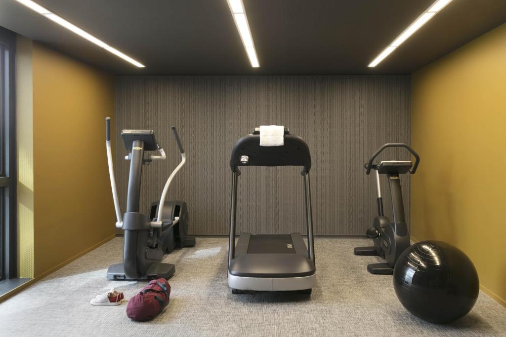 From high-tech conveniences to tasteful decor, the space is designed to provide both relaxation and functionality, ensuring a delightful and memorable stay for guests