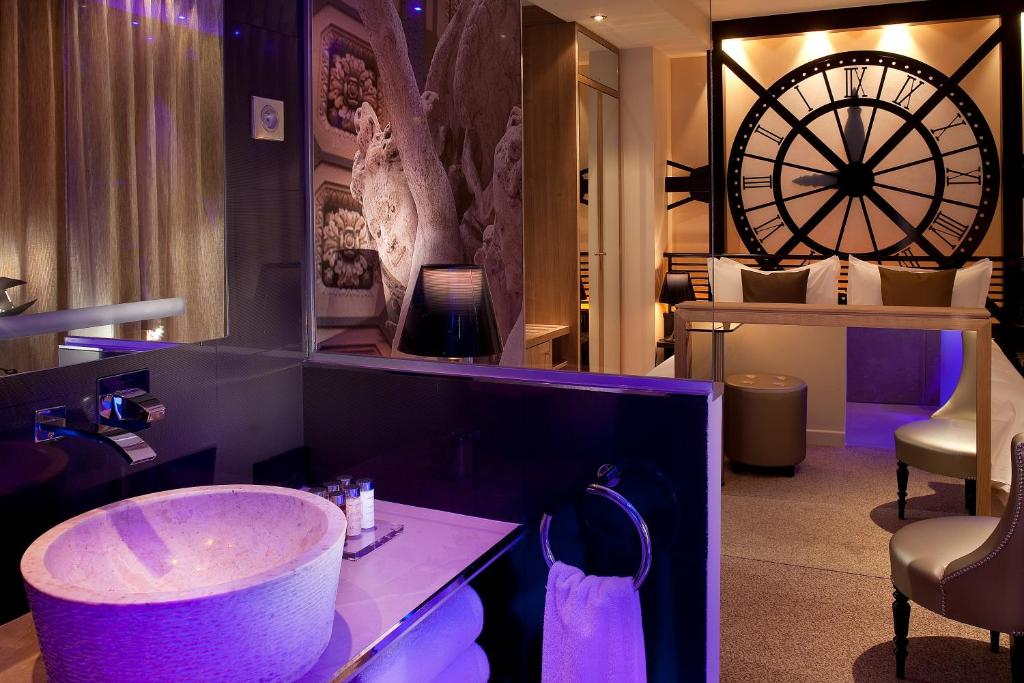 Secret de Paris - Hotel & Spa stands out in price comparisons, delivering exceptional value for a luxurious experience.