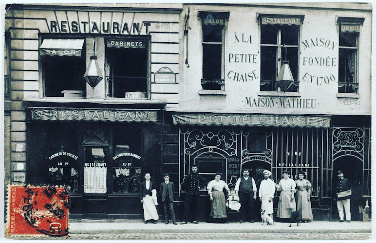 À la Petite Chaise