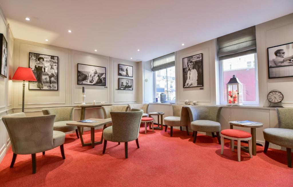 Best Western Montcalm Paris outshines in price comparisons, offering exceptional value for money.