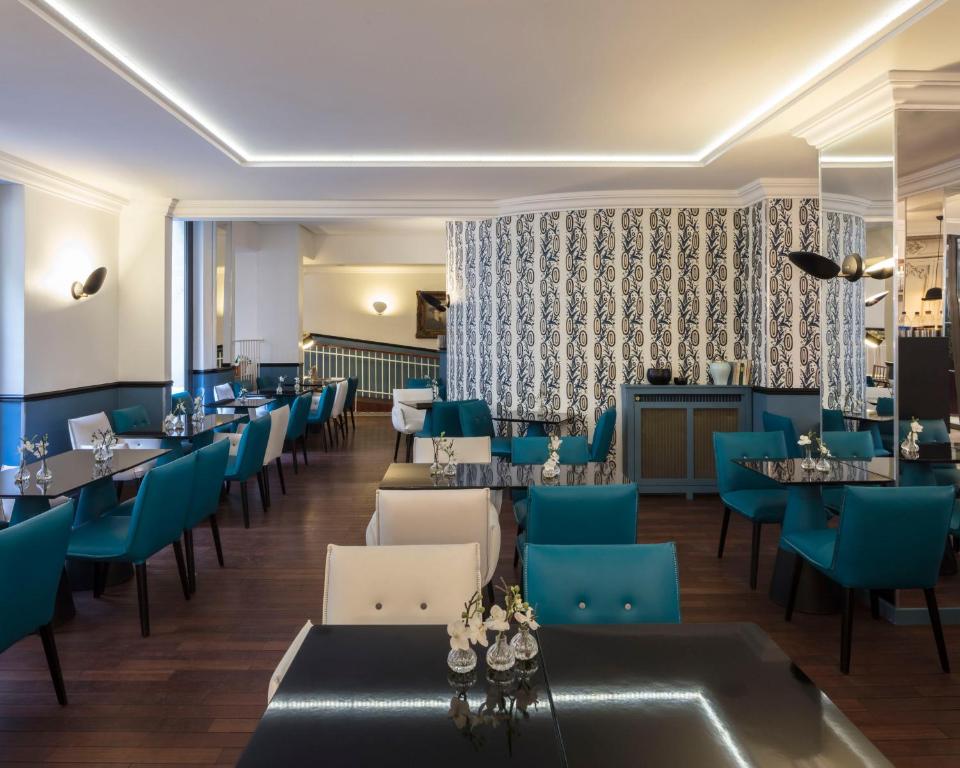 Hotel Malte - Astotel offers a wealth of amenities, from a well-equipped fitness center and rejuvenating spa to a charming courtyard oasis.