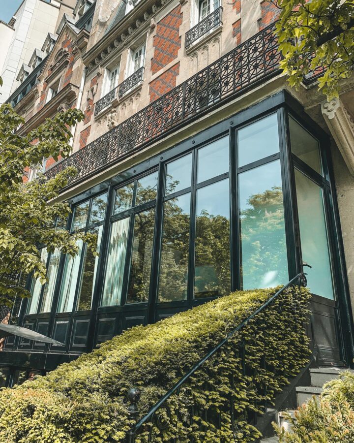 Entrance of the 6 Mandel