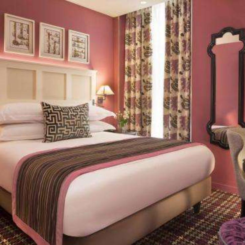 Hôtel Duché des Tournelles bedroom