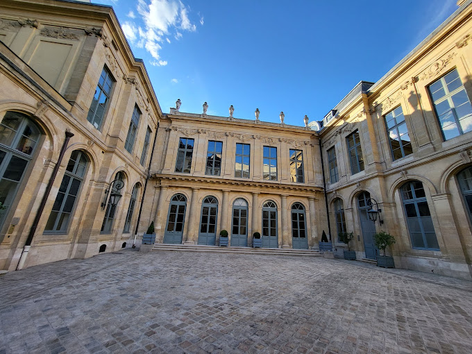 Hôtel d'Évreux - Paris Top Ten