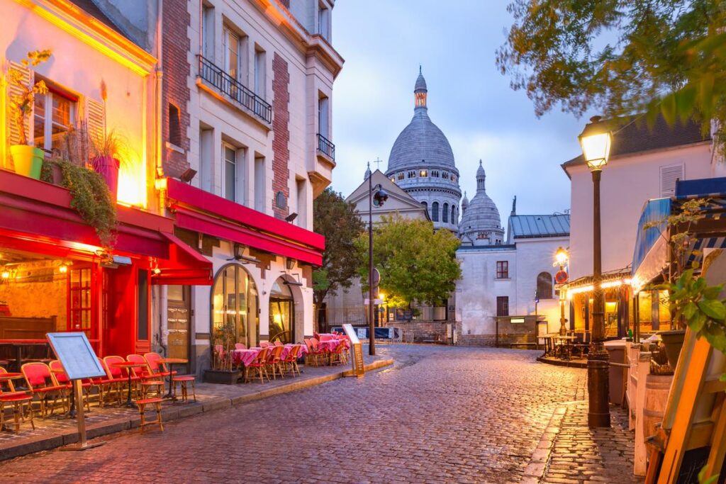 Paris: Montmartre Neighbourhood Tour