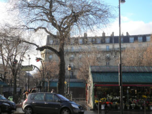 Édicule Guimard of the Ternes station