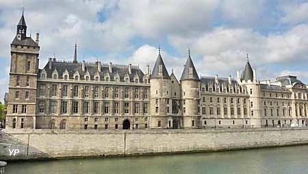 Palais de la Cité Legacy