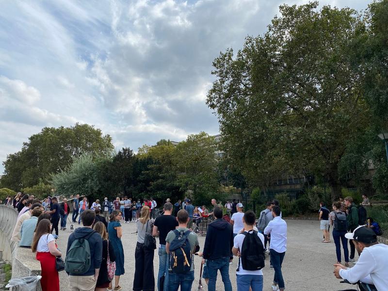 Tourists at Jardin Tino-Rossi