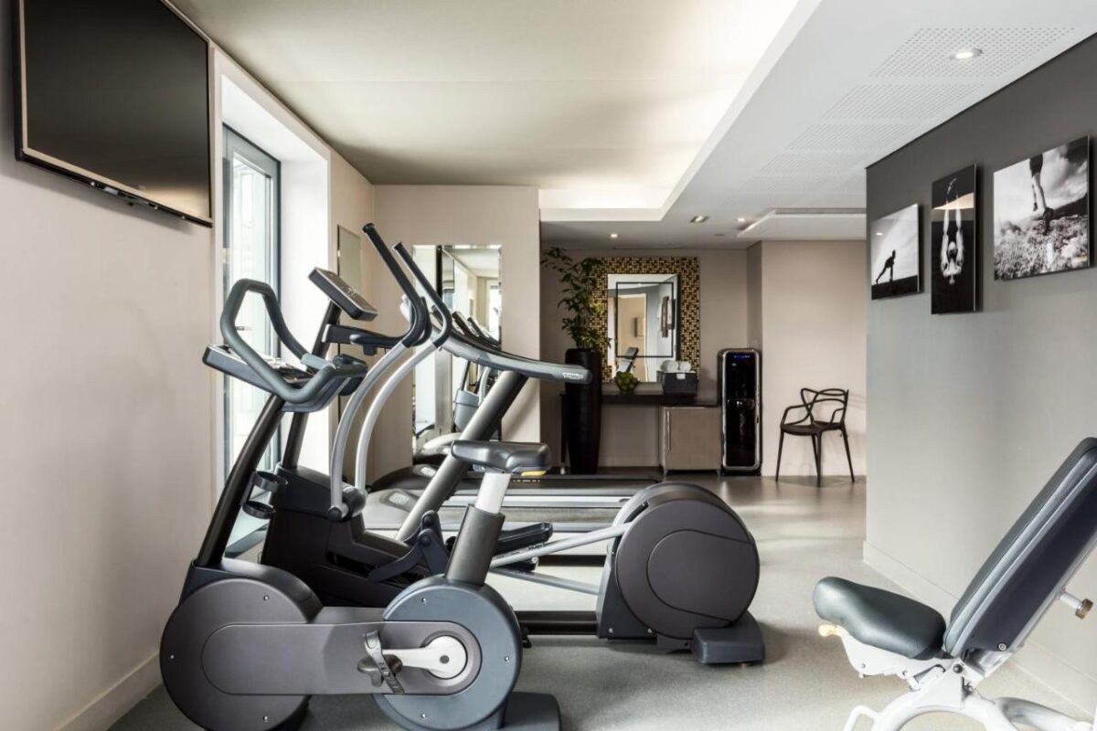 AC Hotel by Marriott Paris Porte Maillot
