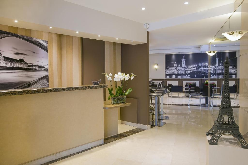 Discover exceptional value at Best Western Au Trocadéro through a compelling price comparison, showcasing affordability and quality