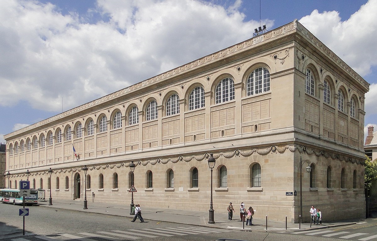 Facade of the Sainte-Geneviève Library, southeast