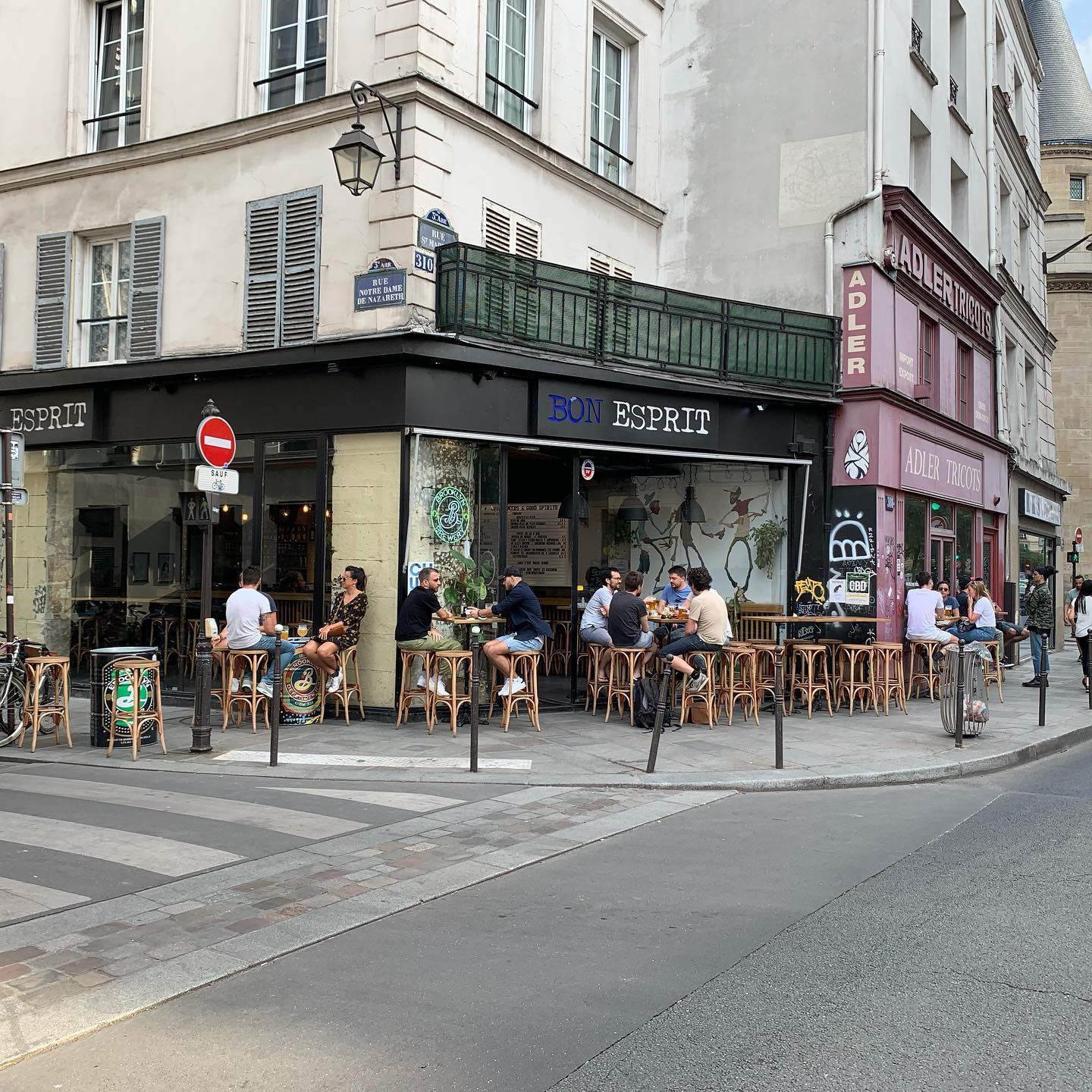 Bon Esprit - Craft Beers & Good Spirits