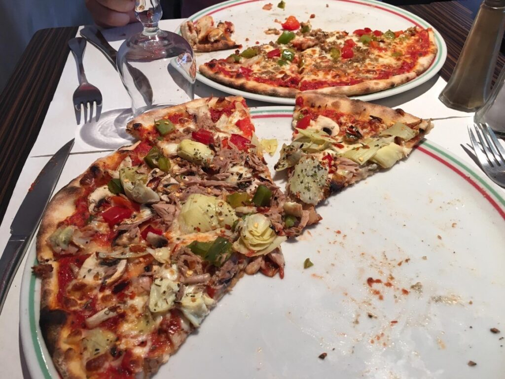 Pizza served in Casa Italia