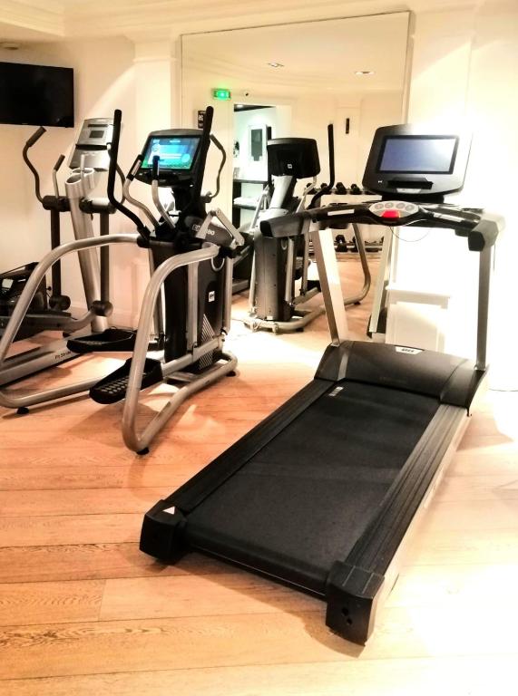 Fitness center in Chalgrin Boutique Hotel