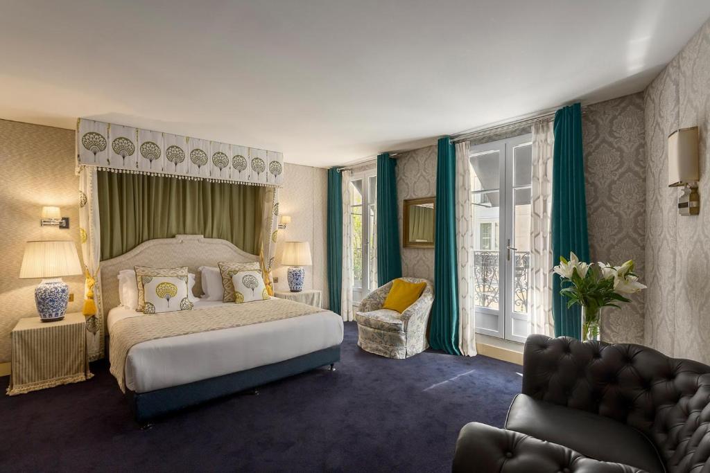 Spacious room in Chalgrin Boutique Hotel