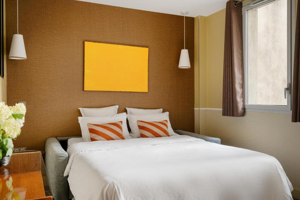 Bedroom in Edgar Suites – Expo Paris Porte de Versailles